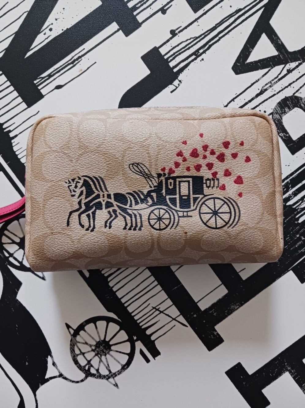 Coach Boxy Beige Signature Carriage Wristlet with Pink Strap and Red Heart - Picture 2 of 12